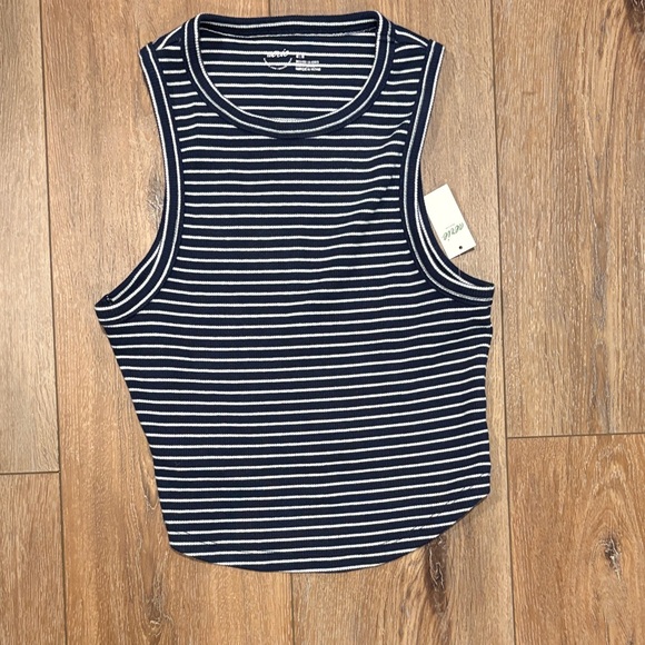 aerie Tops - NWT women’s aerie navy white striped medium tank top